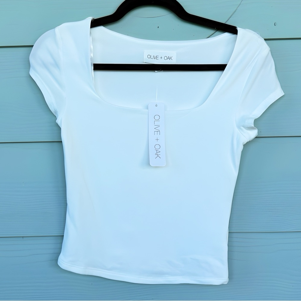 Olive & Oak White Fitted Women's Shirt Size S *NWT*